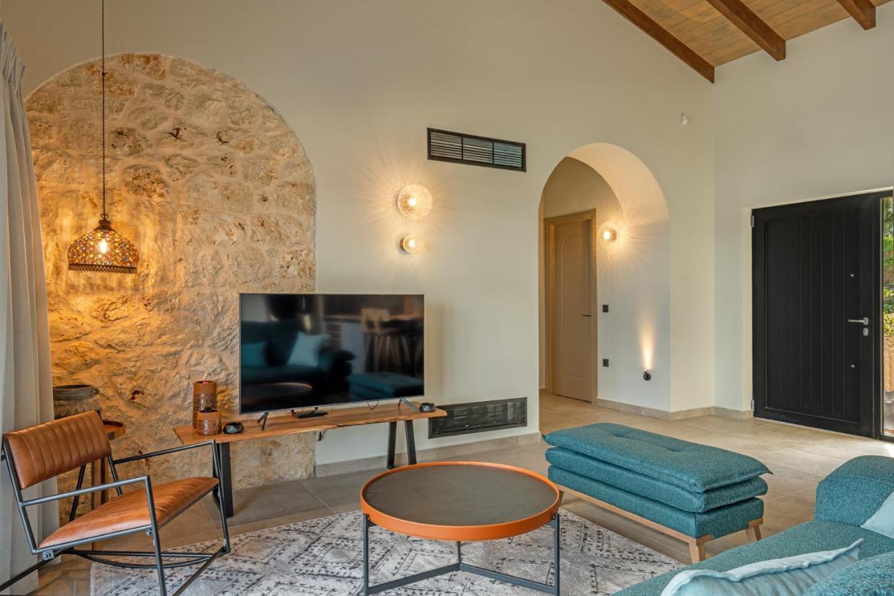 Ktima Agrapidos - Grandpa Villa Poros  Esterno foto