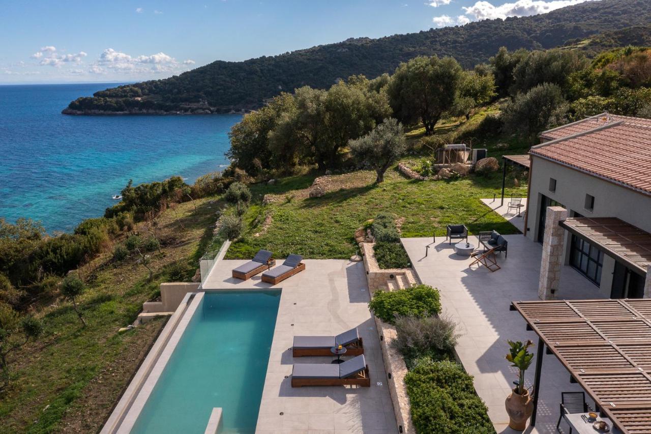 Ktima Agrapidos - Grandpa Villa Poros  Esterno foto