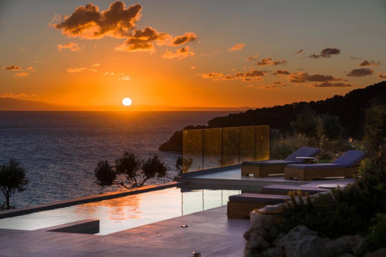 Ktima Agrapidos - Grandpa Villa Poros  Esterno foto